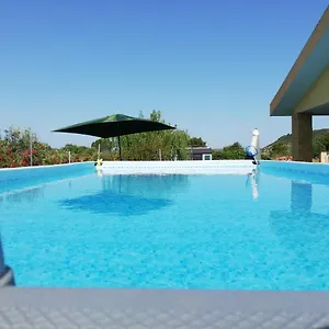 casa-in-campagna-con-piscina.hotelsalgherosardinia.com/